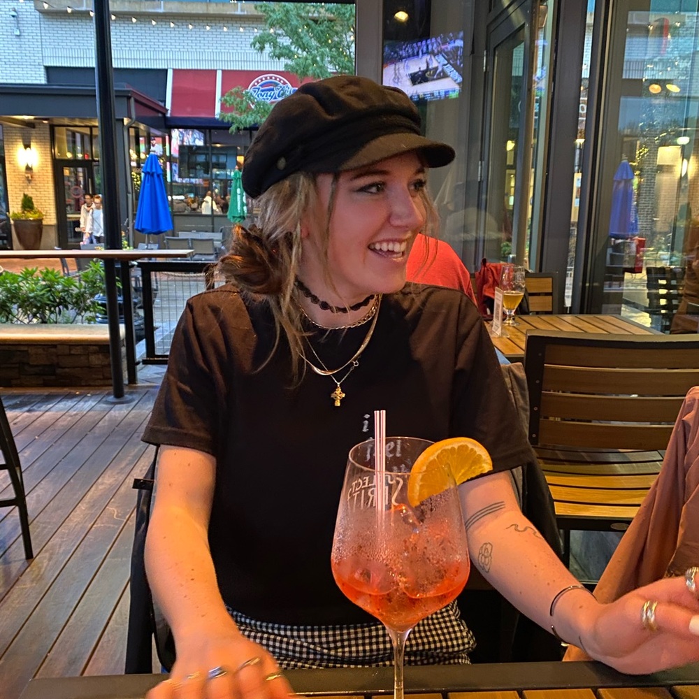 Meet your Posher, Hannah